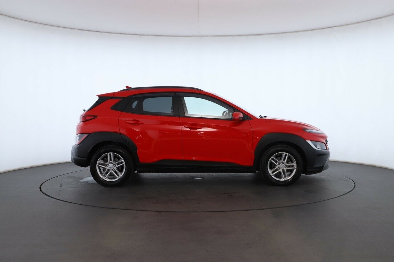Hyundai Kona image 2
