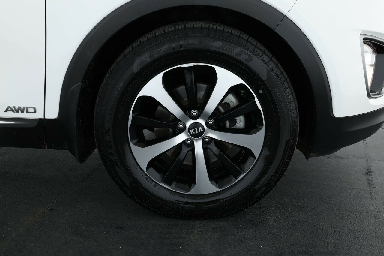 Kia Sorento image 2