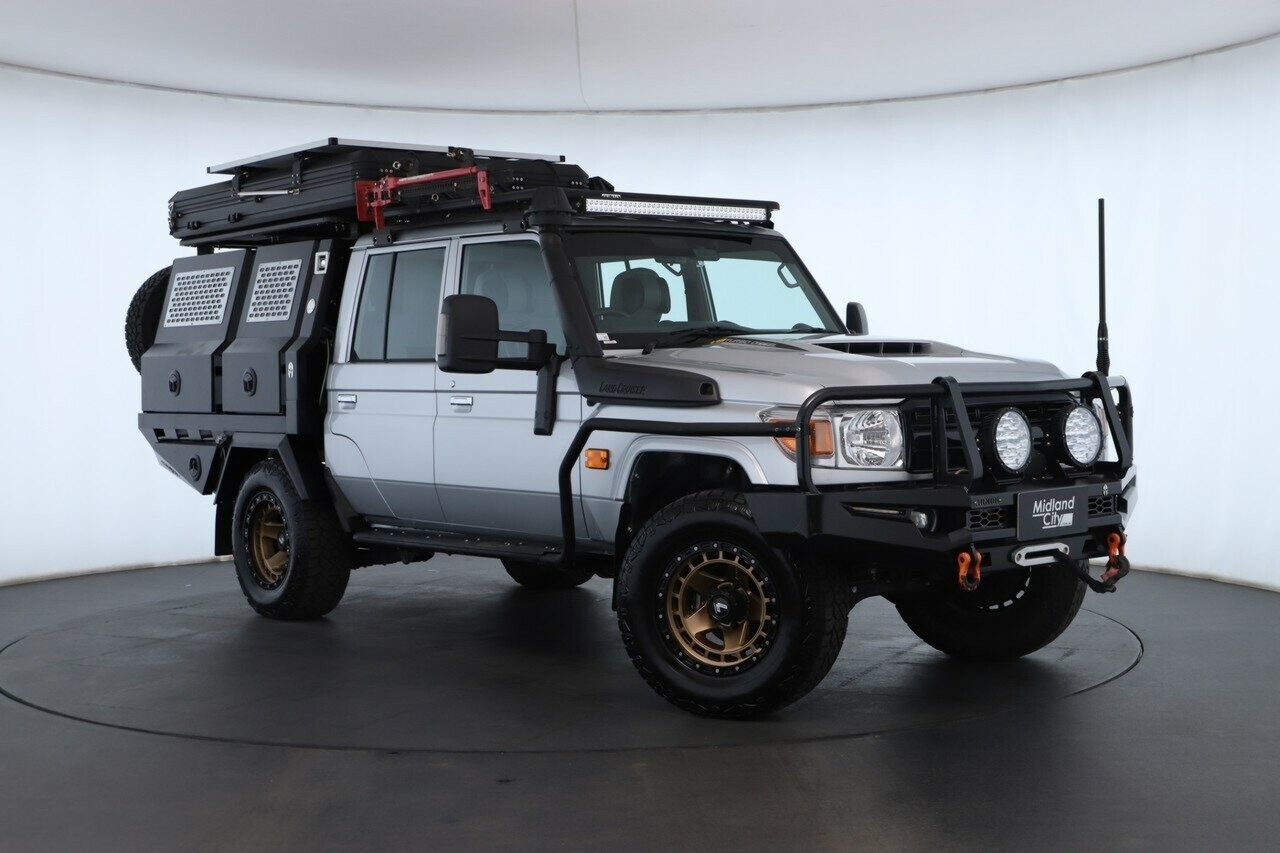 Toyota Landcruiser image 1