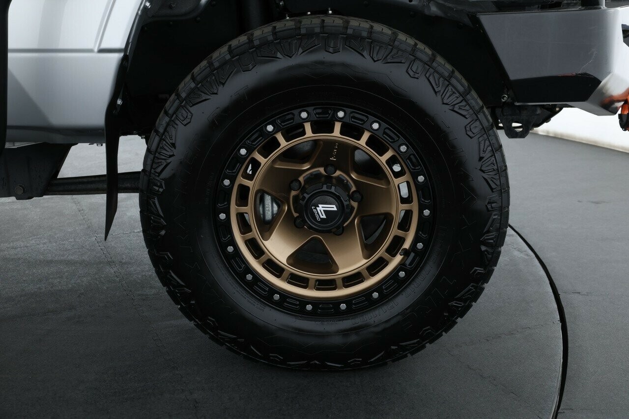 Toyota Landcruiser image 3