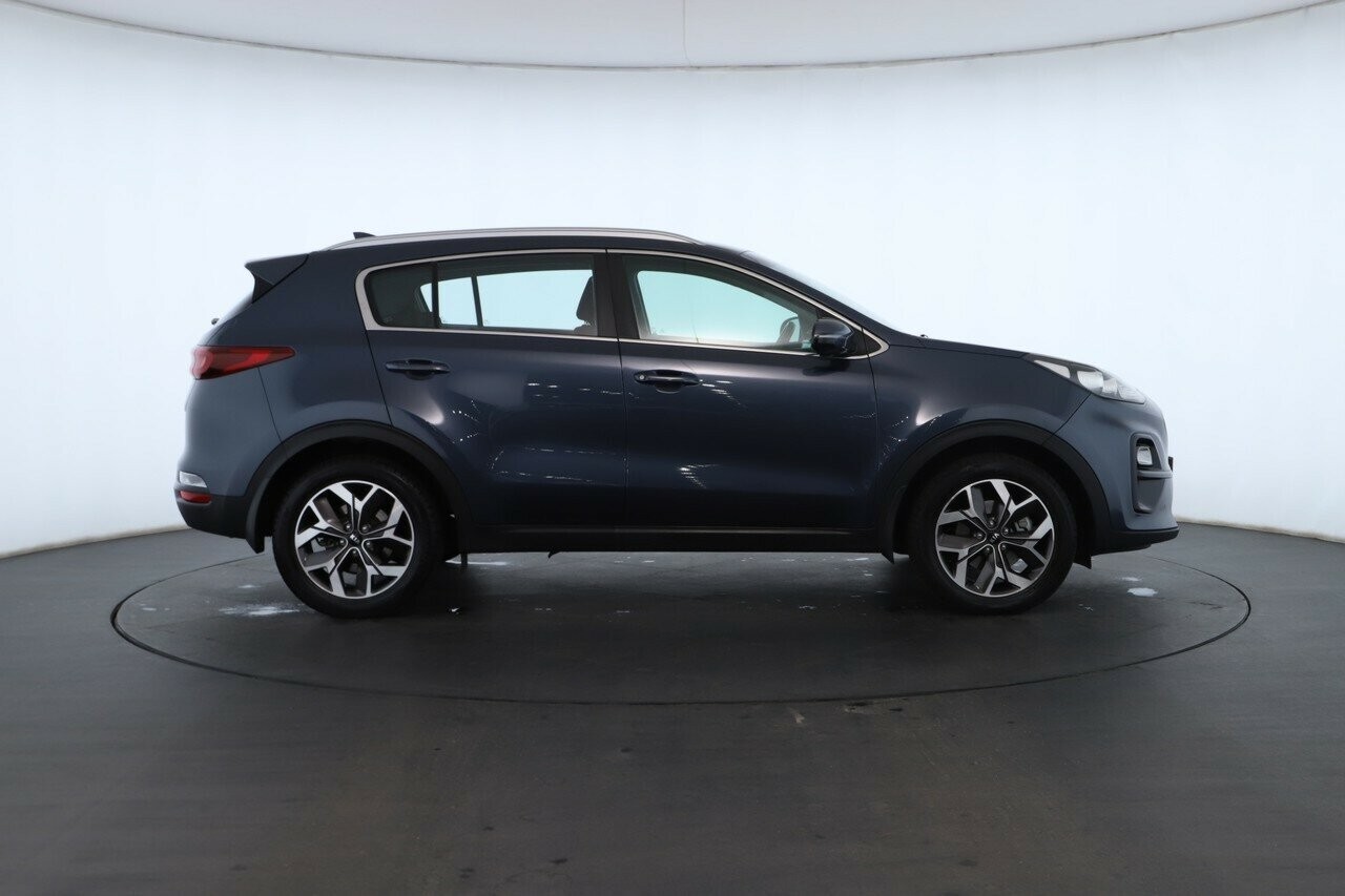 Kia Sportage image 2