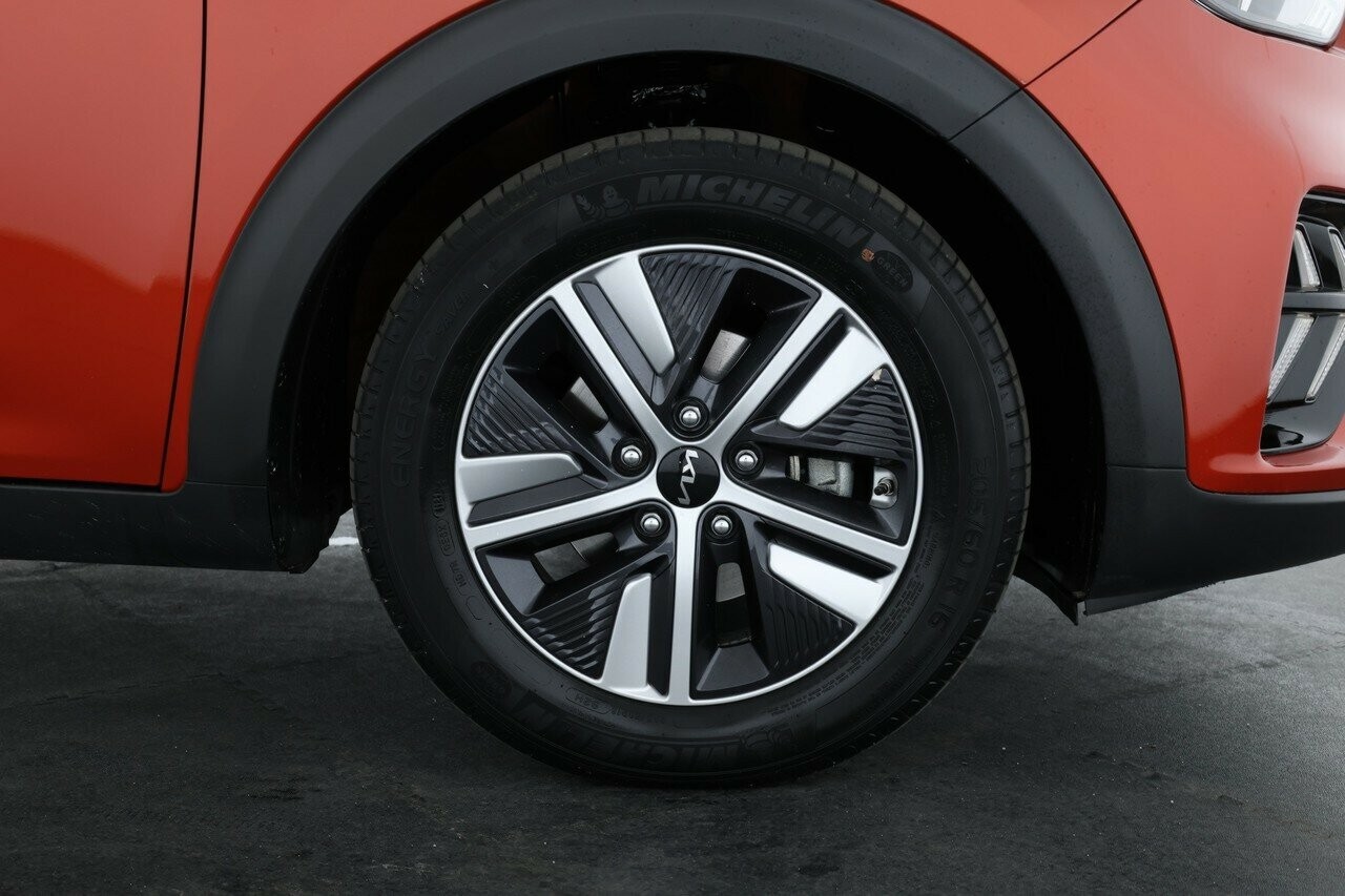 Kia Niro image 2