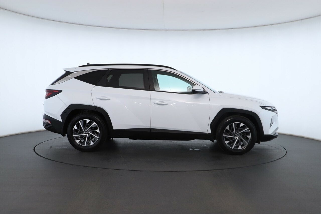 Hyundai Tucson image 2