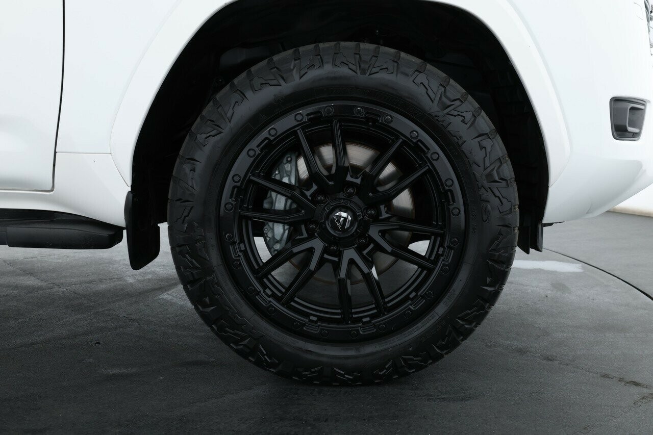 Toyota Landcruiser image 4