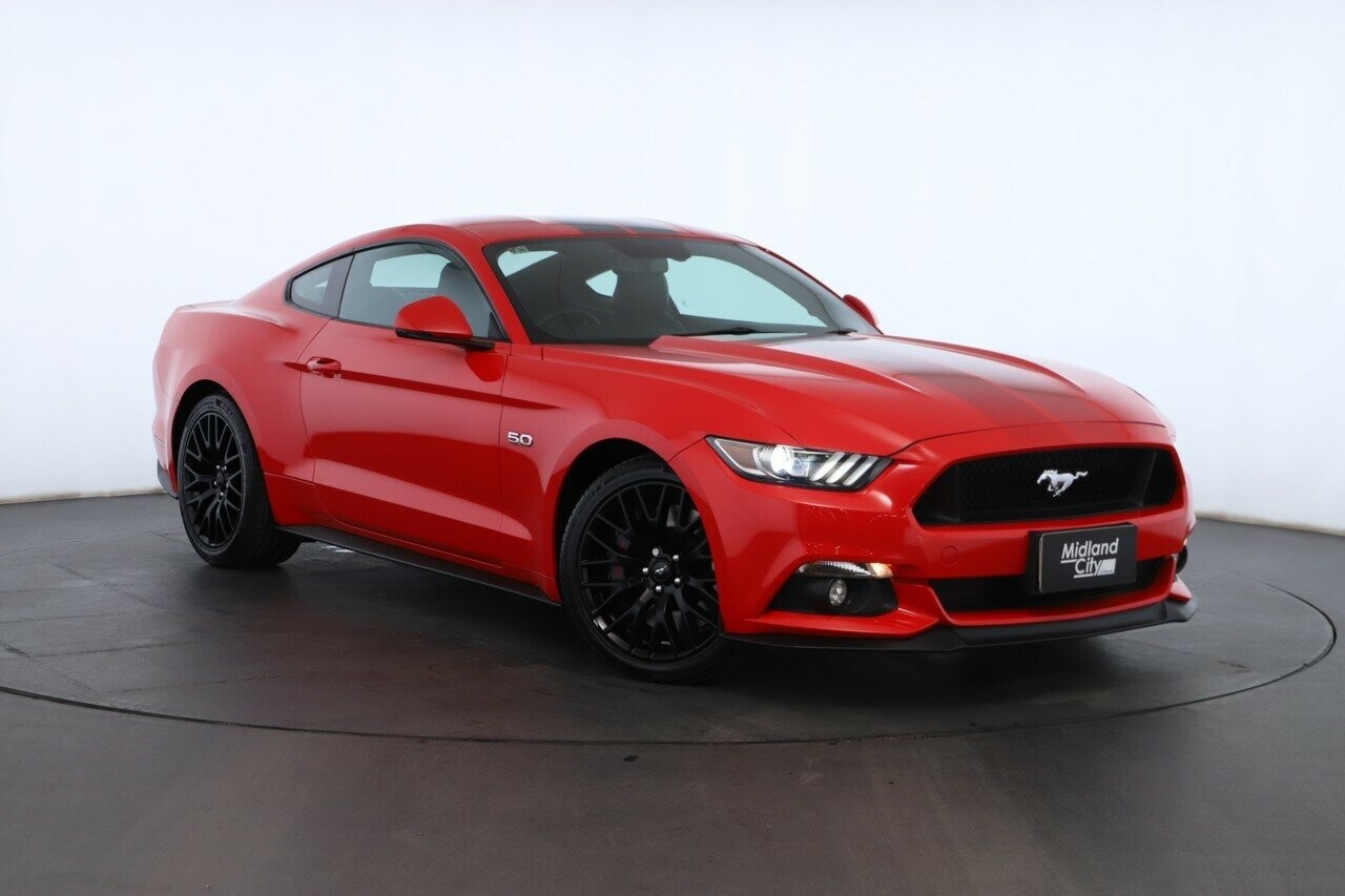 Ford Mustang image 1