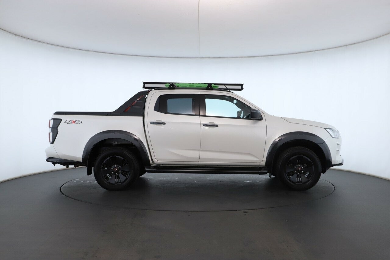 Isuzu D-max image 2