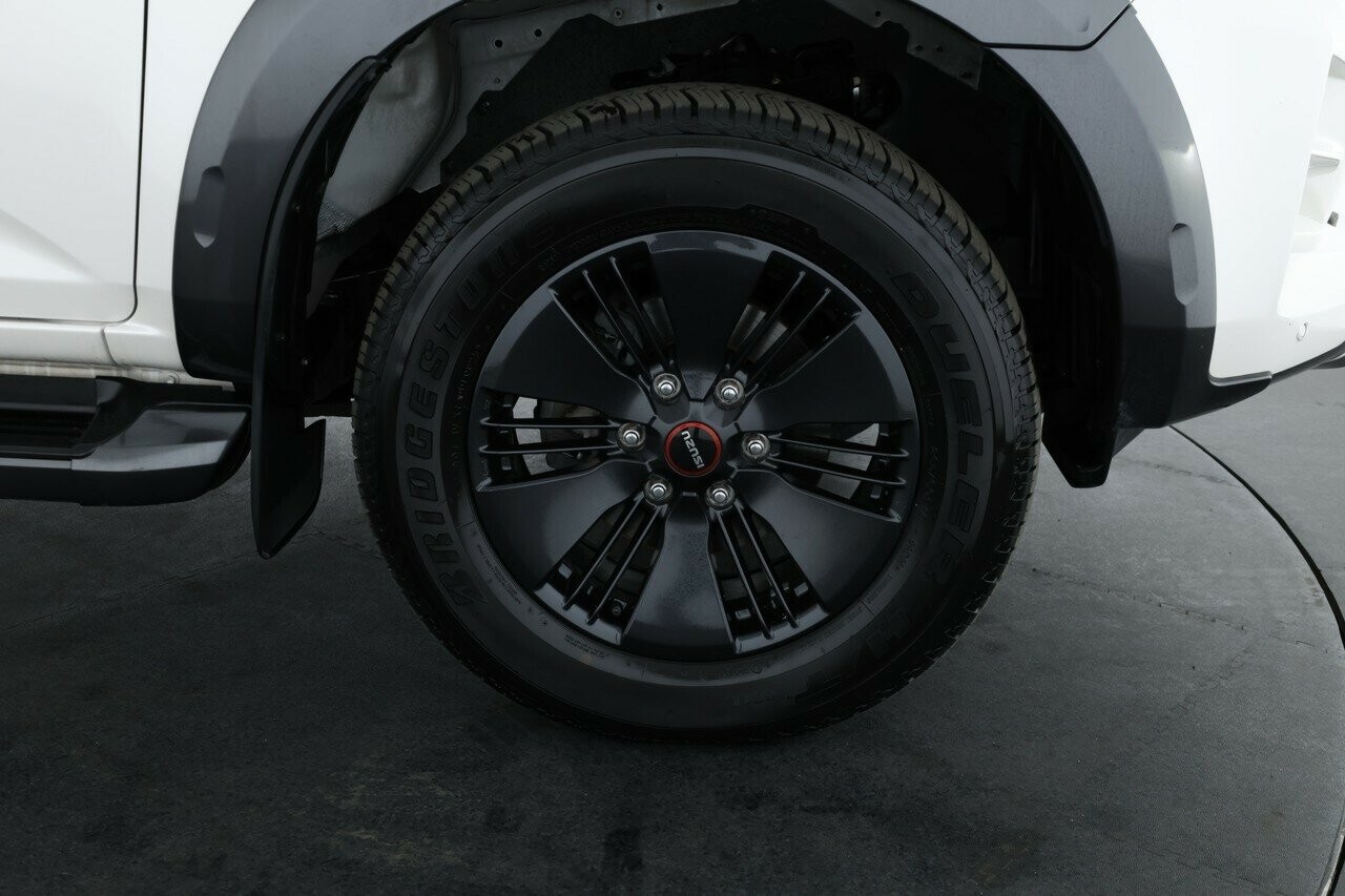 Isuzu D-max image 3