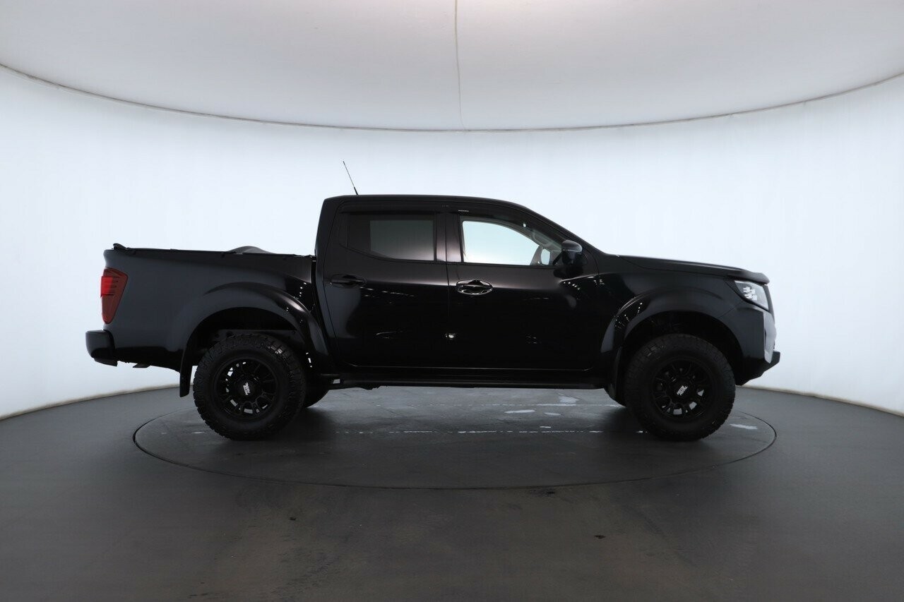 Nissan Navara image 3