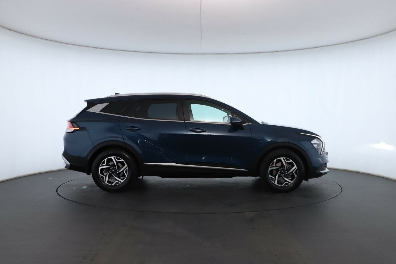 Kia Sportage image 2