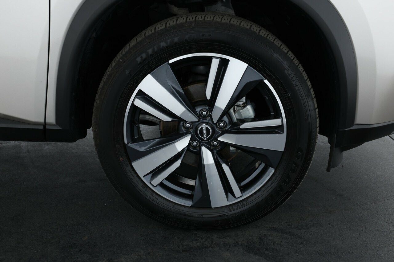 Nissan X-trail image 4