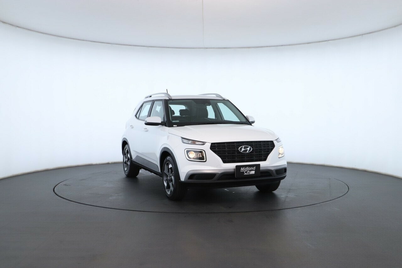 Hyundai Venue image 4