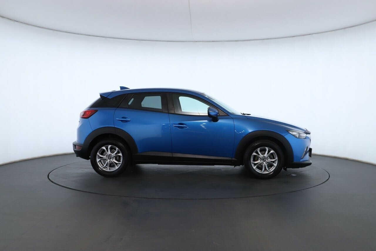 Mazda Cx-3 image 3