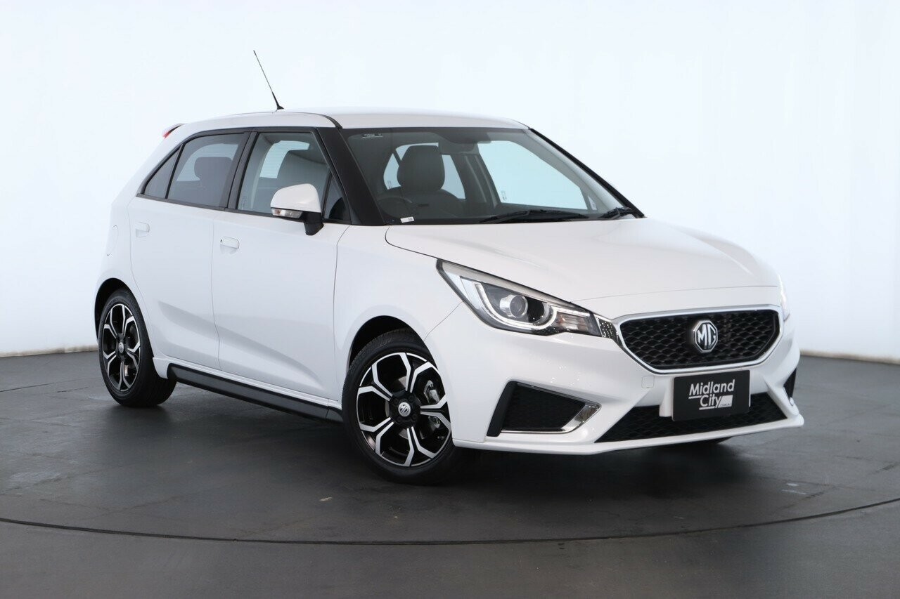 MG Mg3 image 1