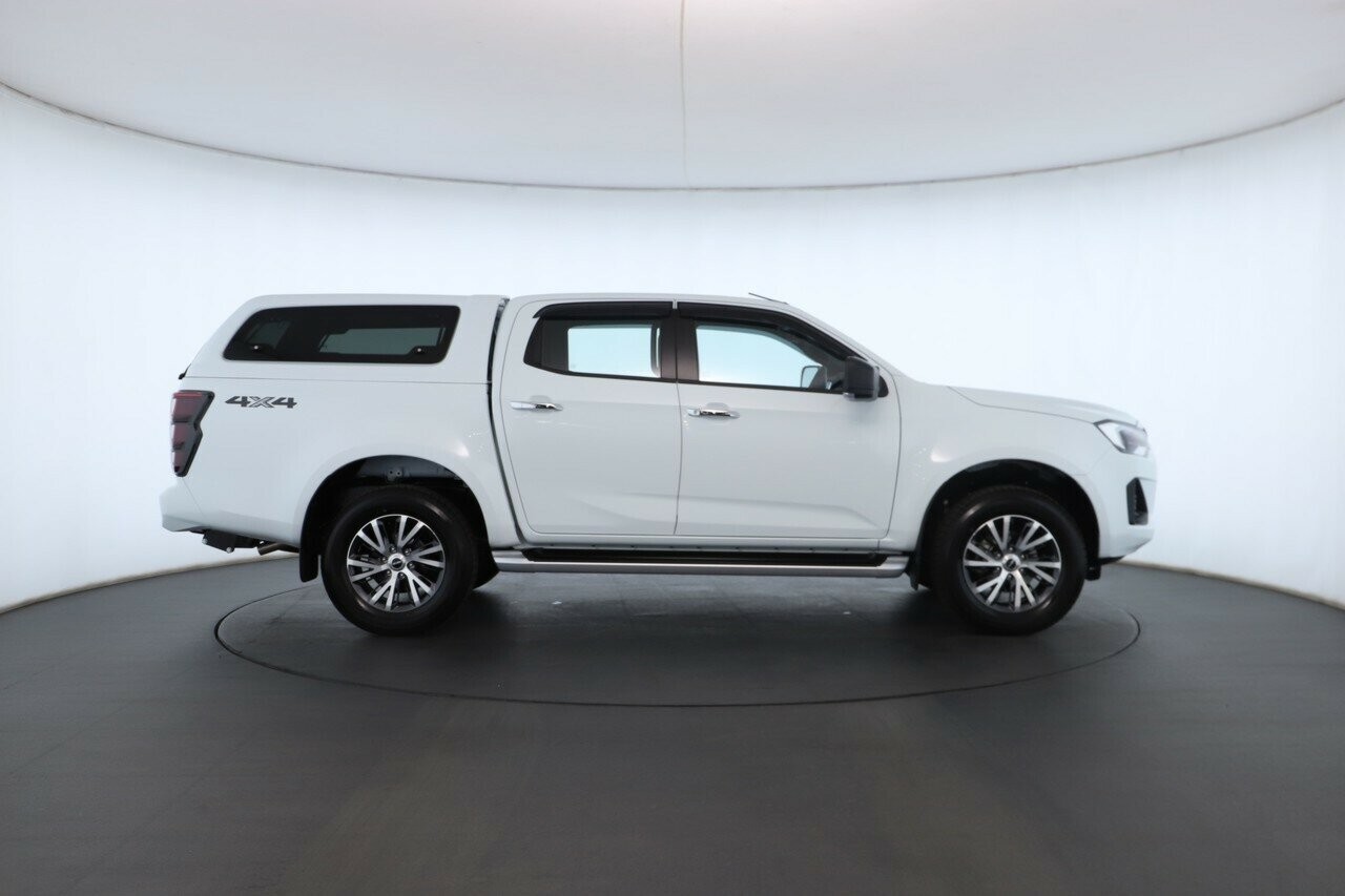 Isuzu D-max image 3