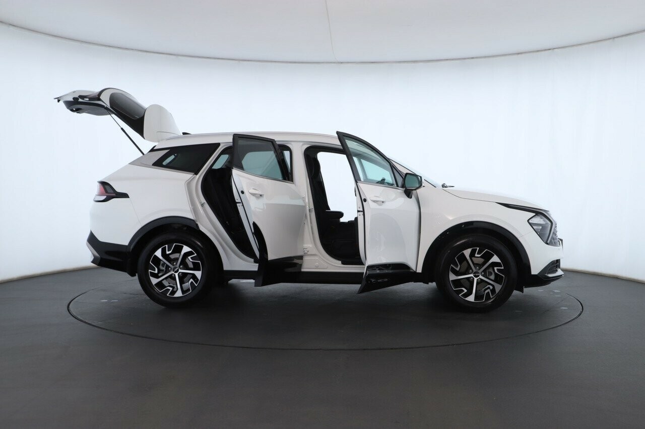 Kia Sportage image 2