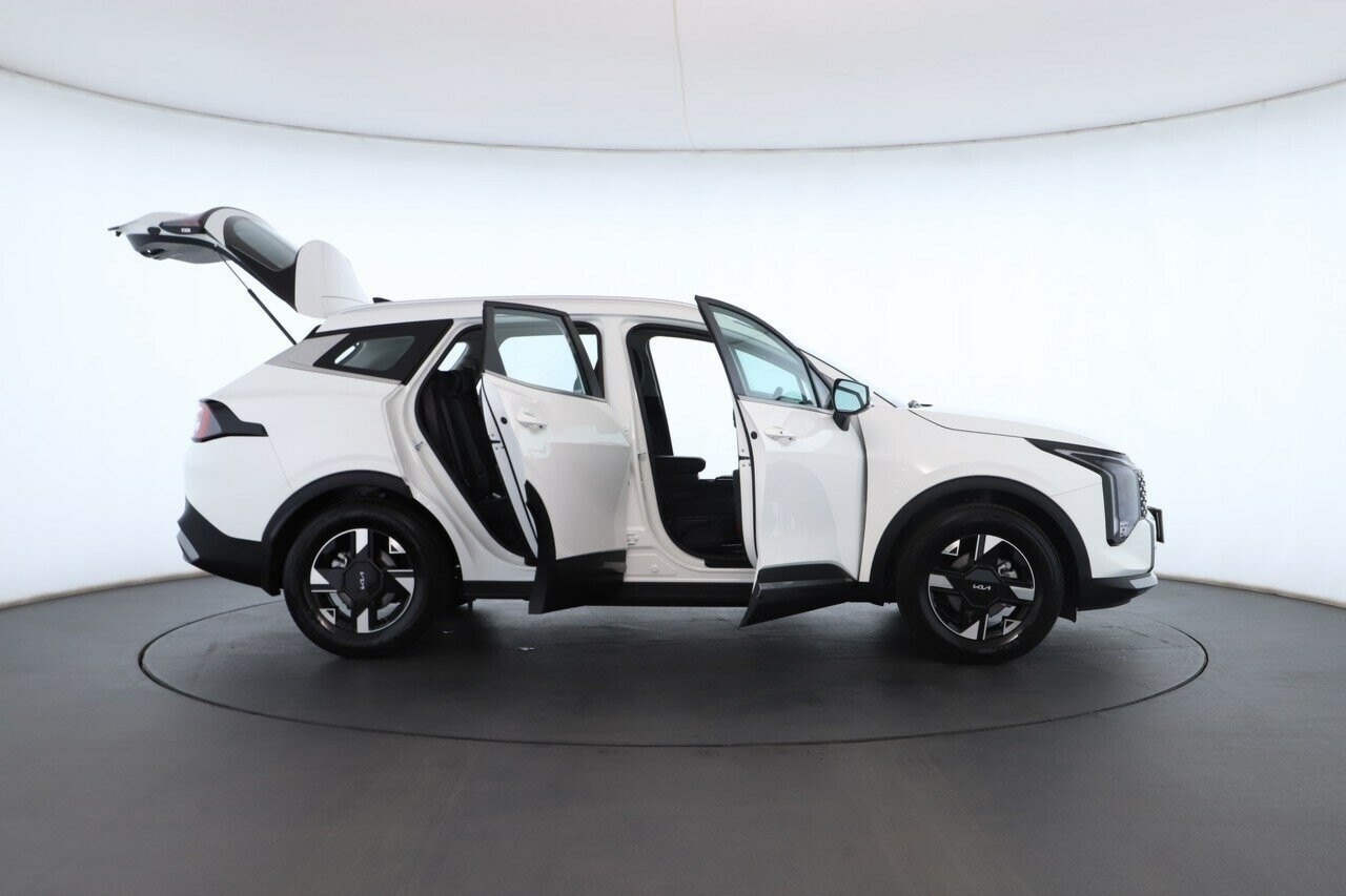 Kia Sportage image 2