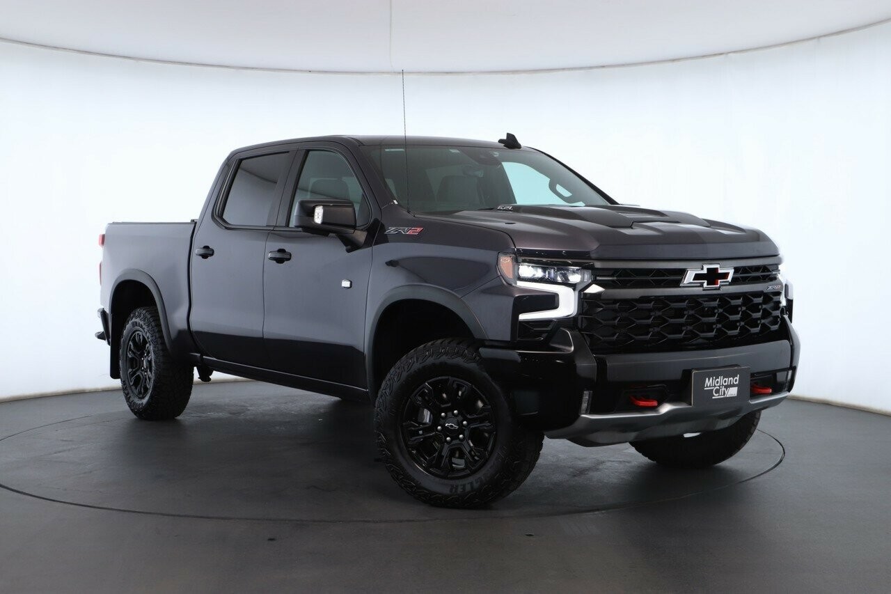 Chevrolet Silverado image 1