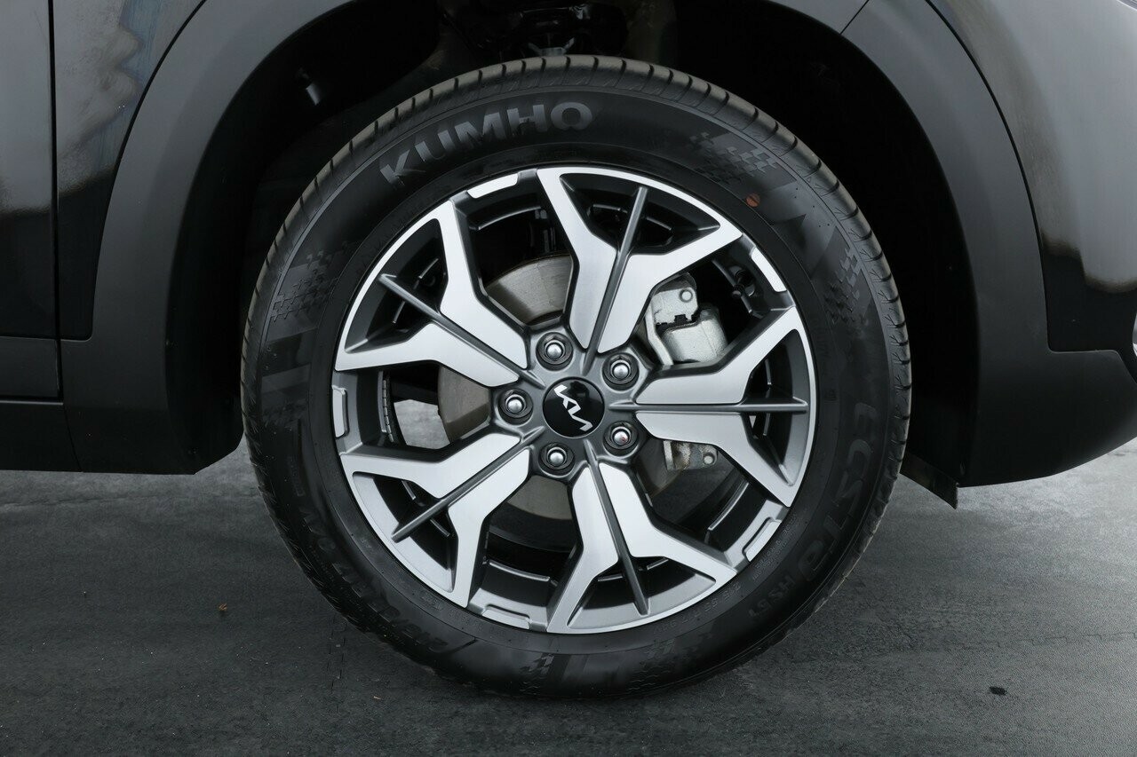 Kia Seltos image 4