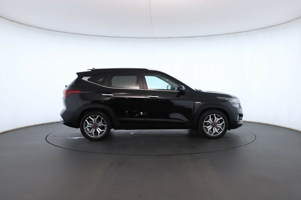 Kia Seltos image 3