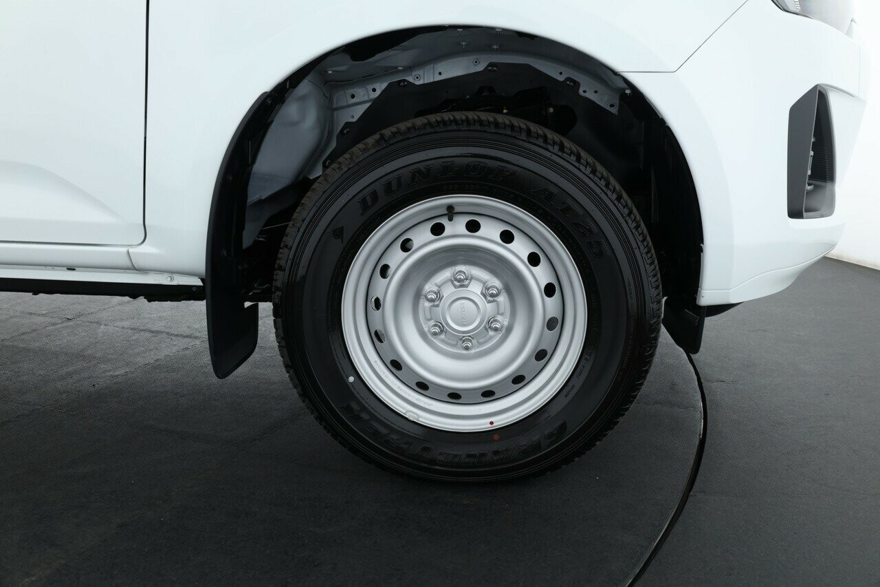 Isuzu D-max image 3
