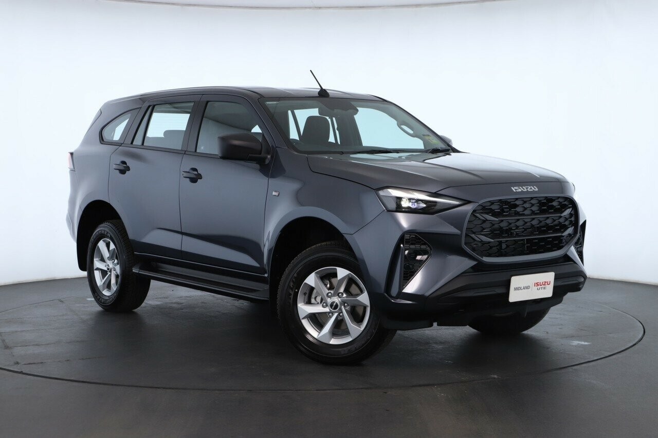 Isuzu Mu-x image 1