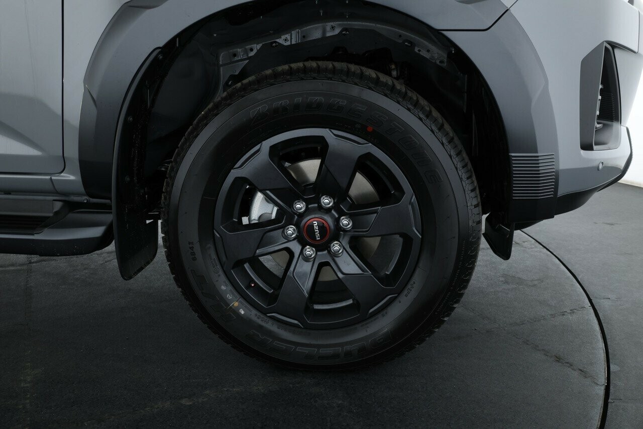 Isuzu D-max image 3