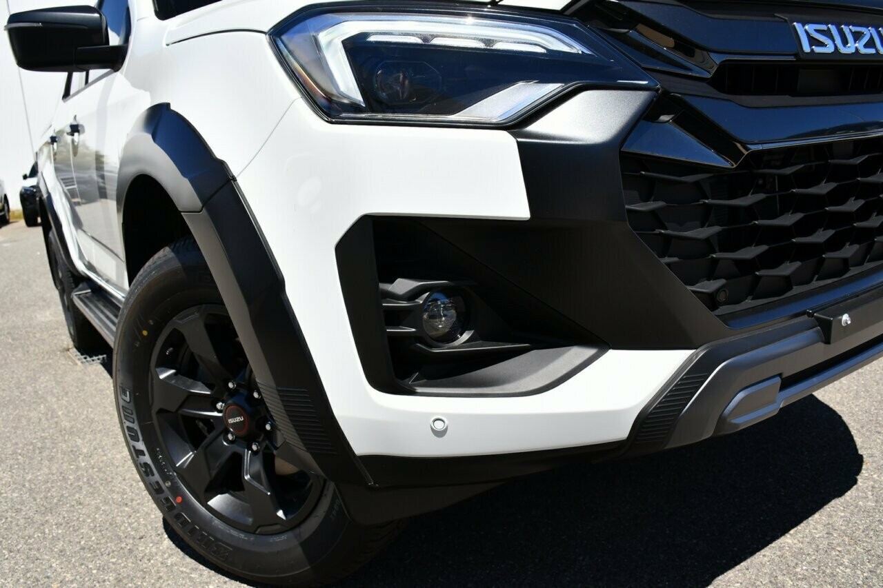 Isuzu D-max image 2
