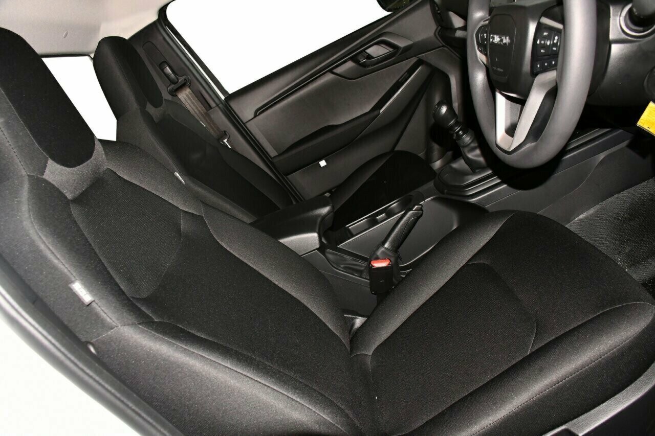 Isuzu D-max image 4
