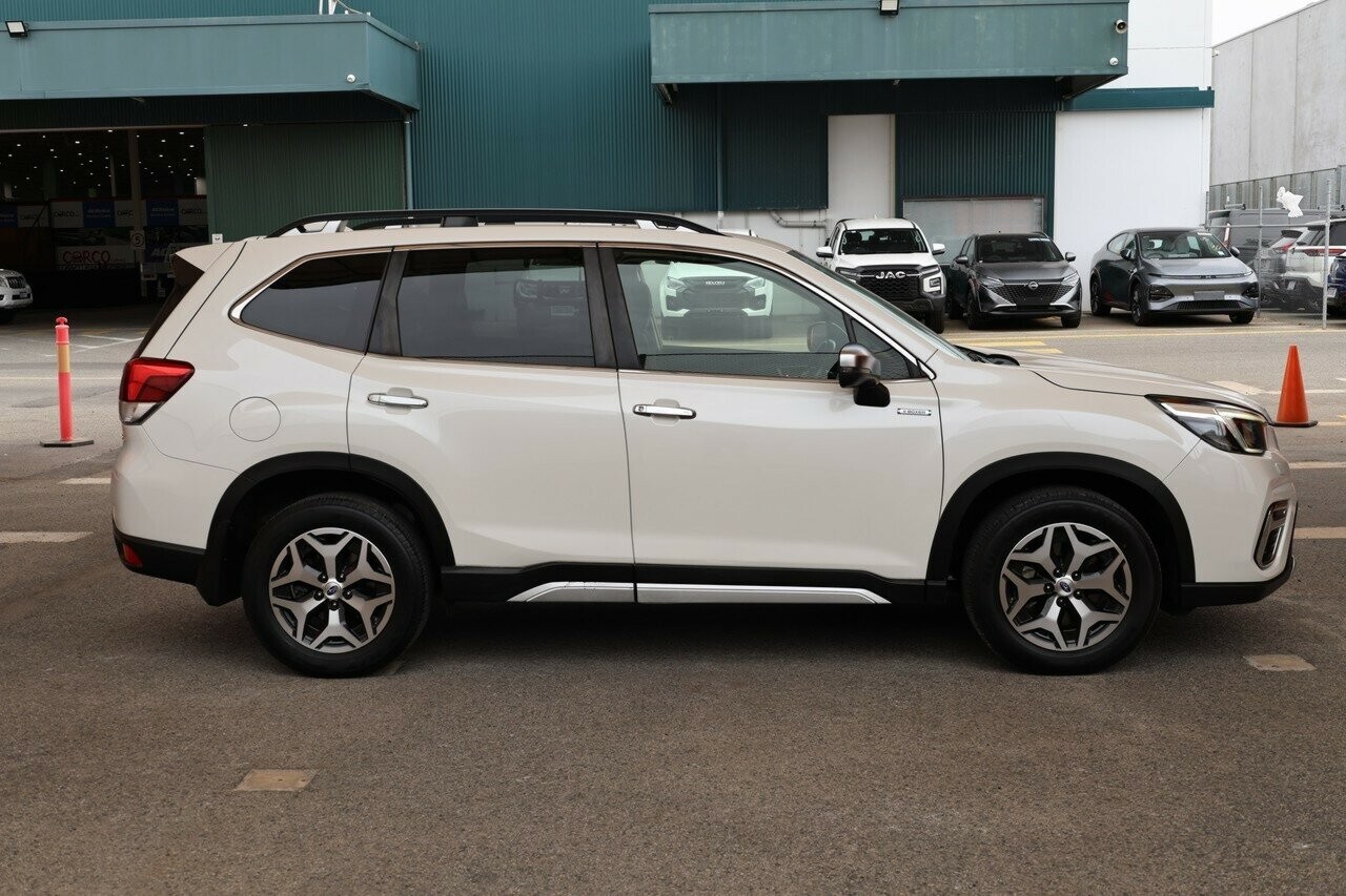 Subaru Forester image 2