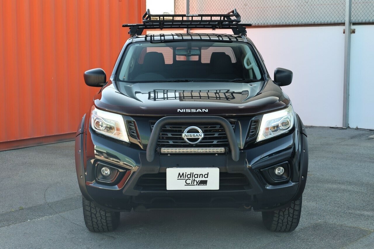 Nissan Navara image 3