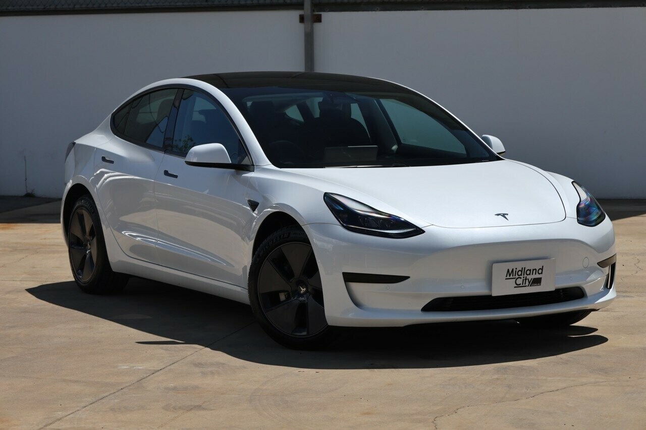 Tesla Model 3 image 1