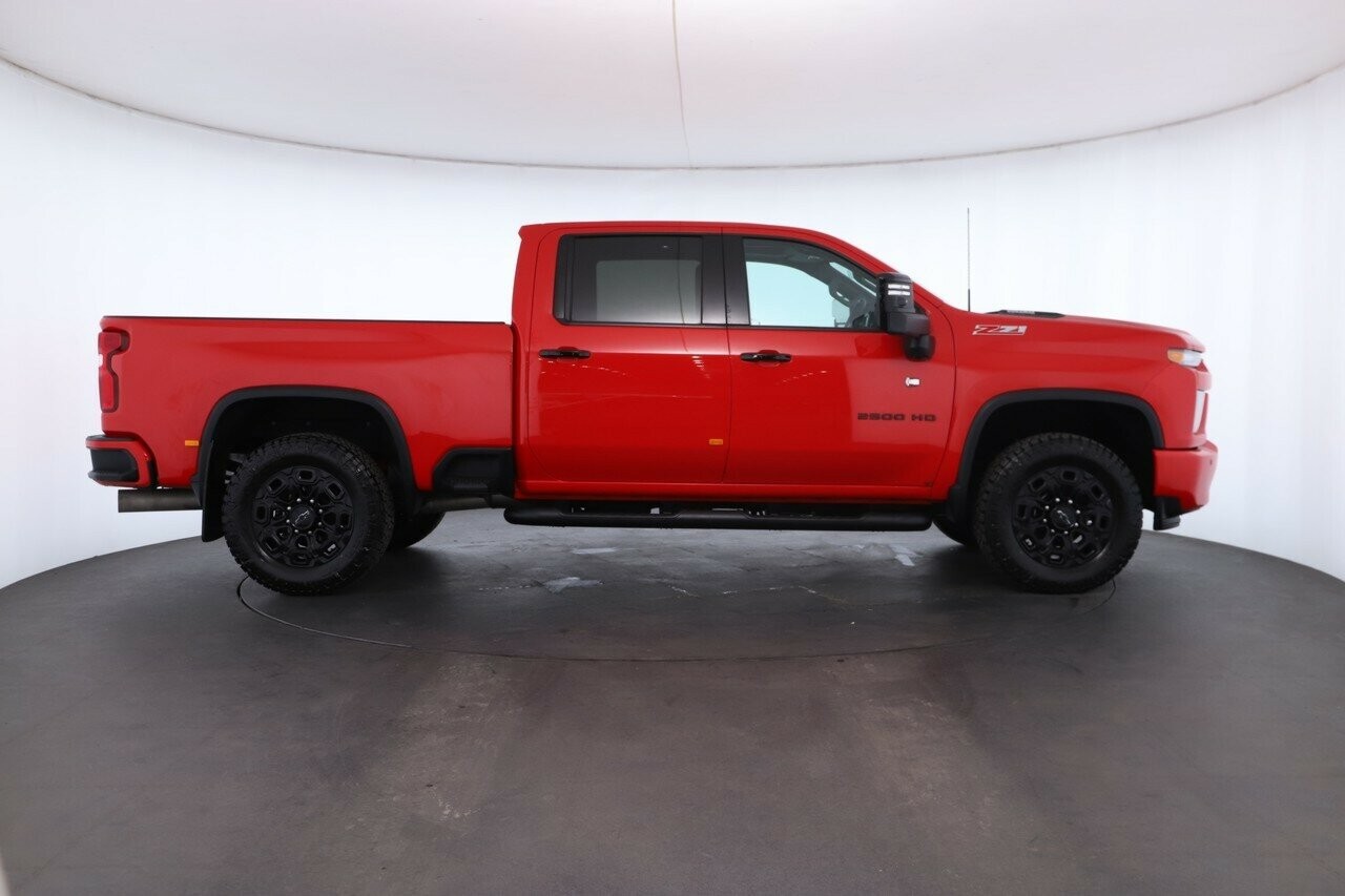 Chevrolet Silverado Hd image 2