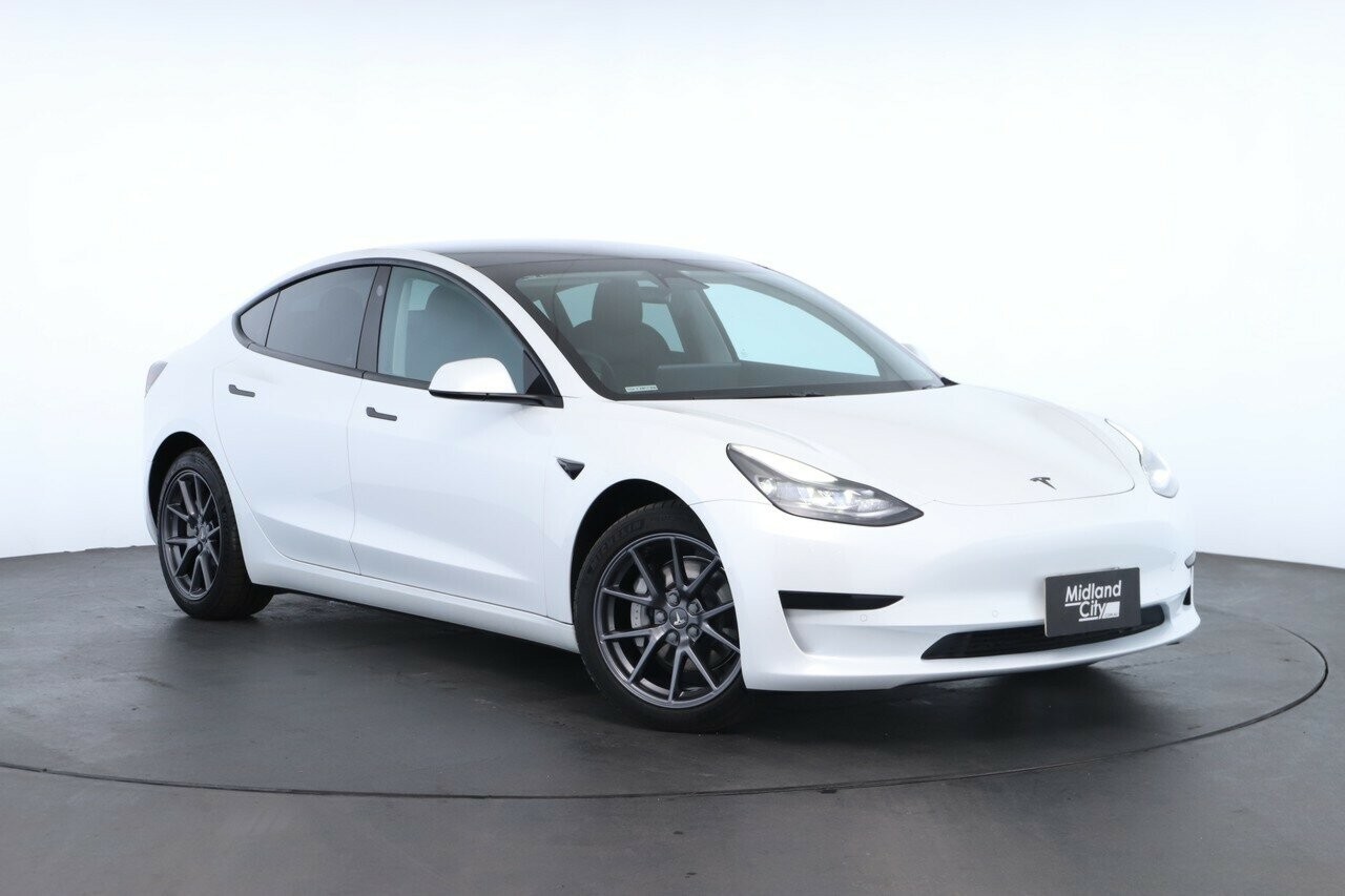 Tesla Model 3 image 1