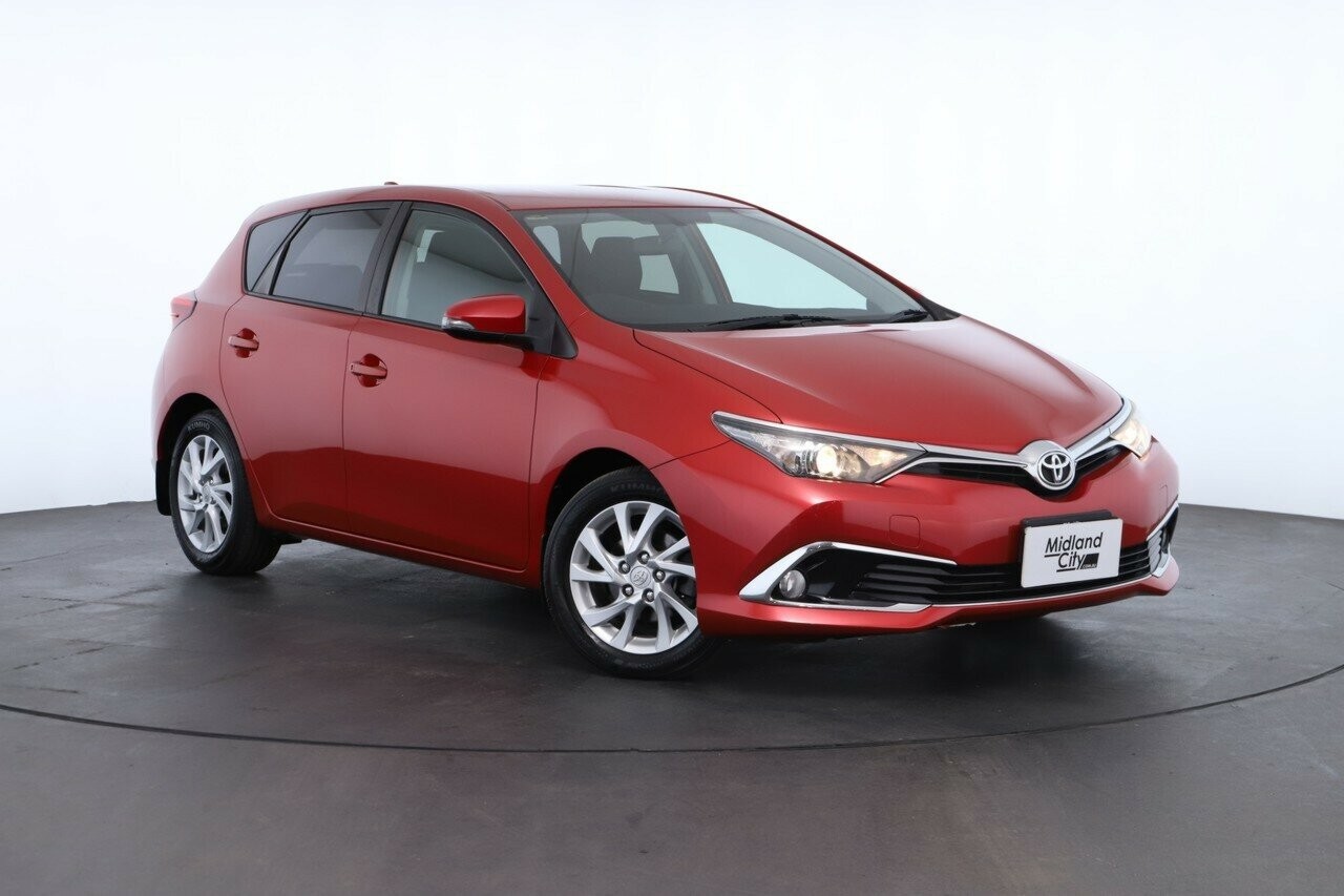 Toyota Corolla image 1