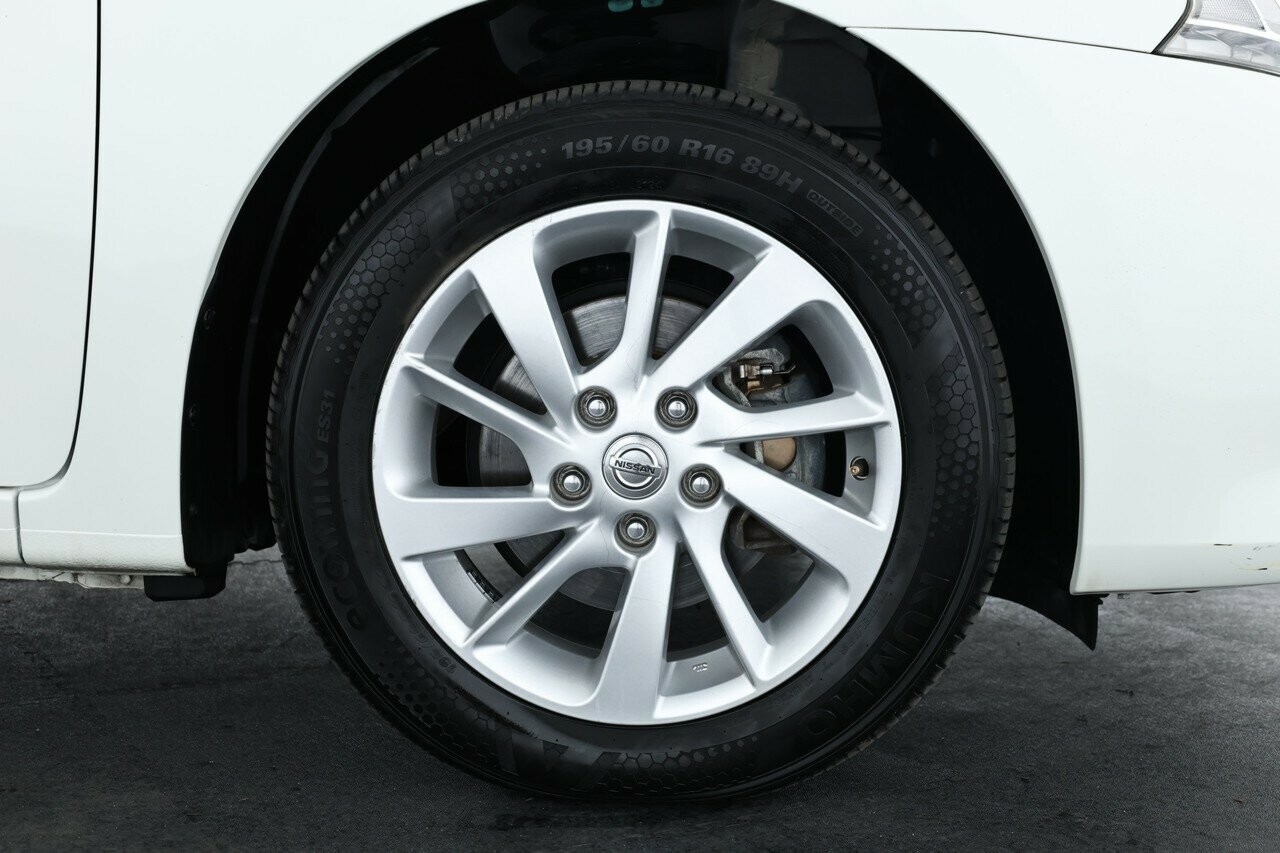 Nissan Pulsar image 3