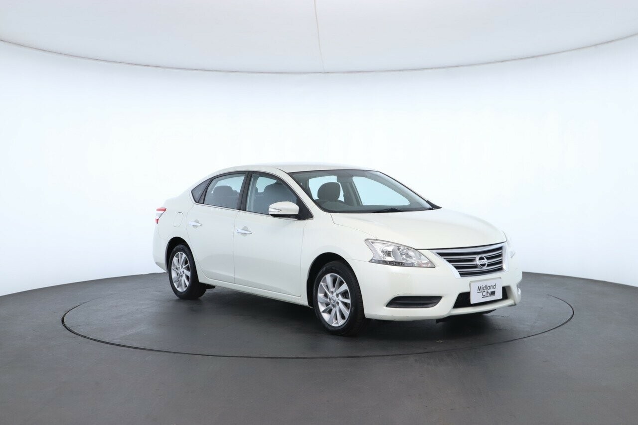 Nissan Pulsar image 4