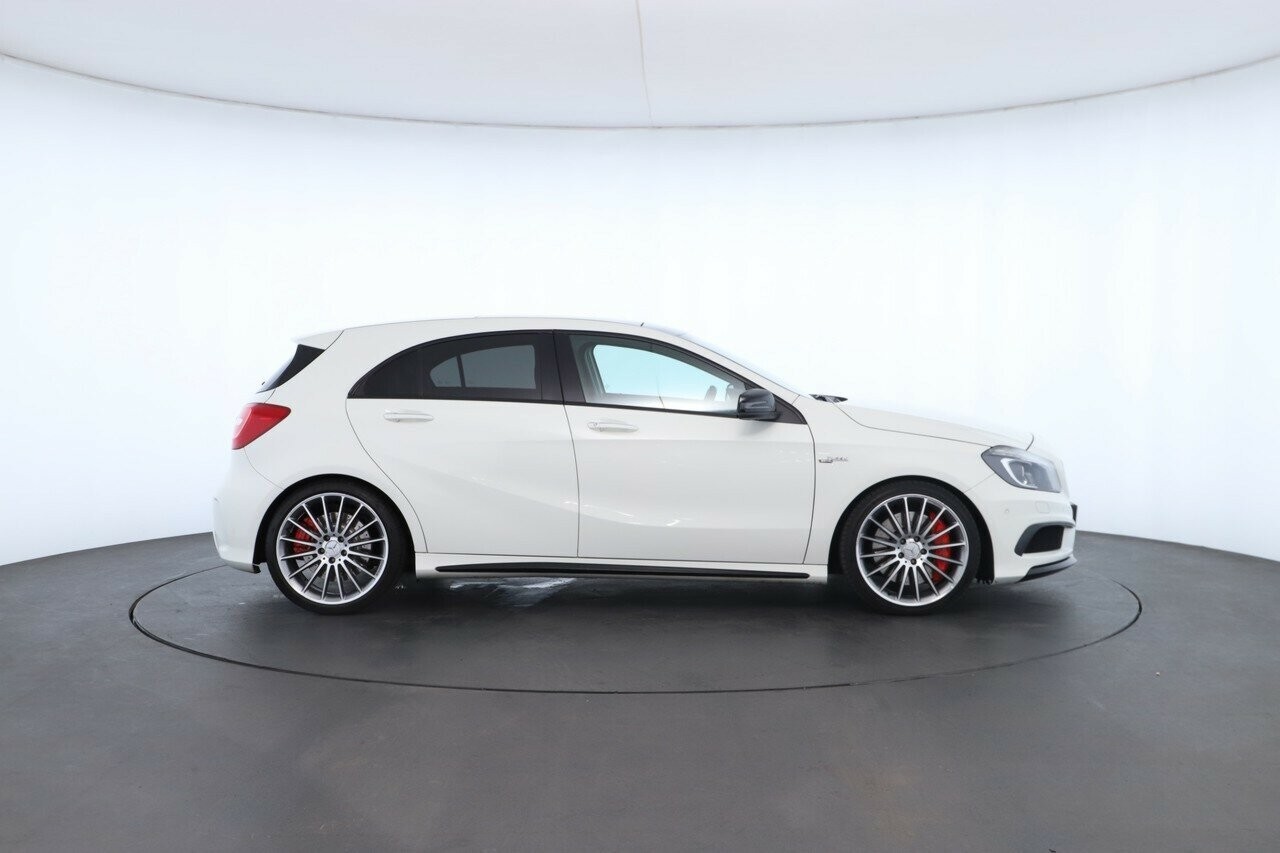 Mercedes Benz A-class image 2