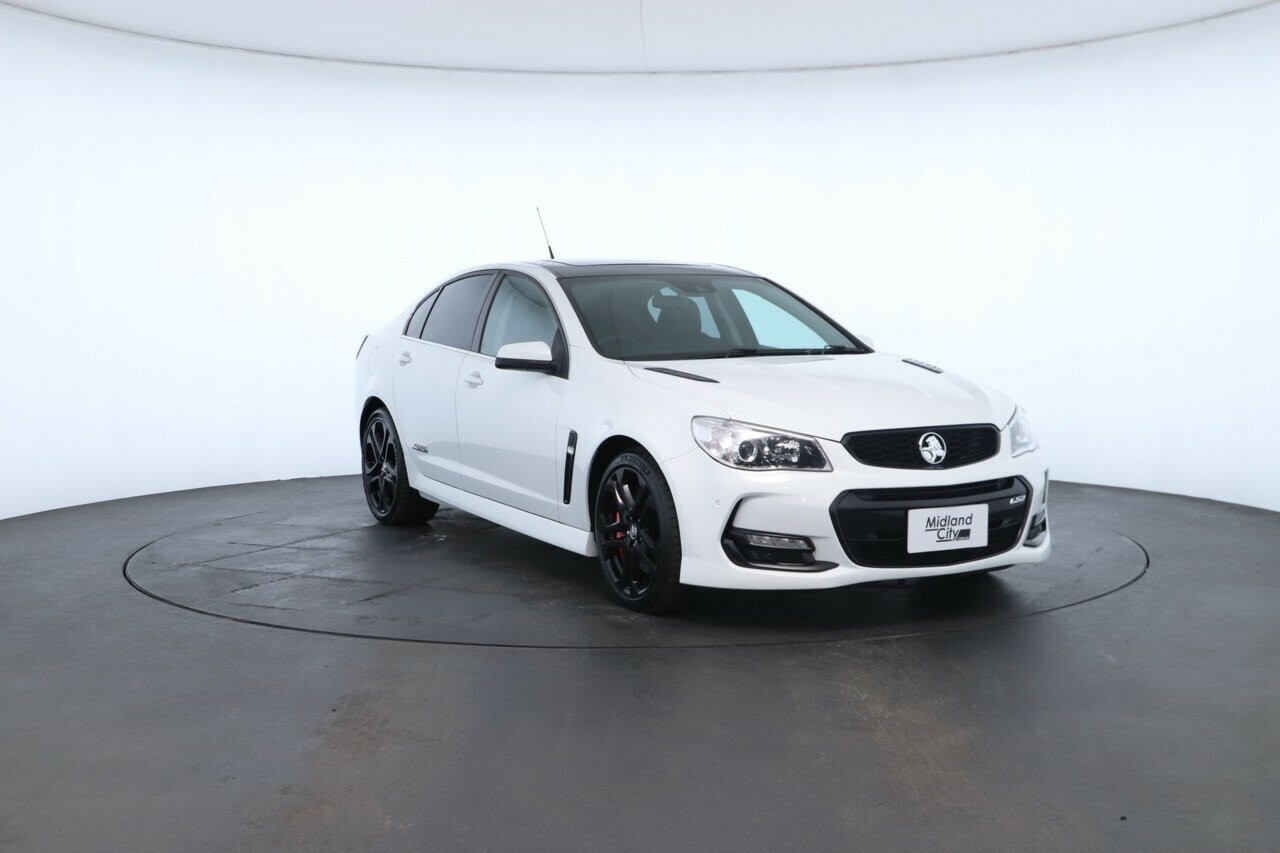 Holden Commodore image 4