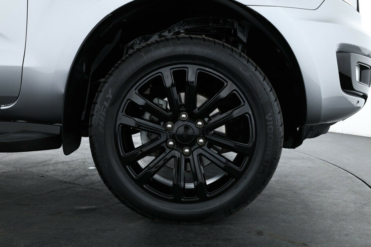 Ford Everest image 3