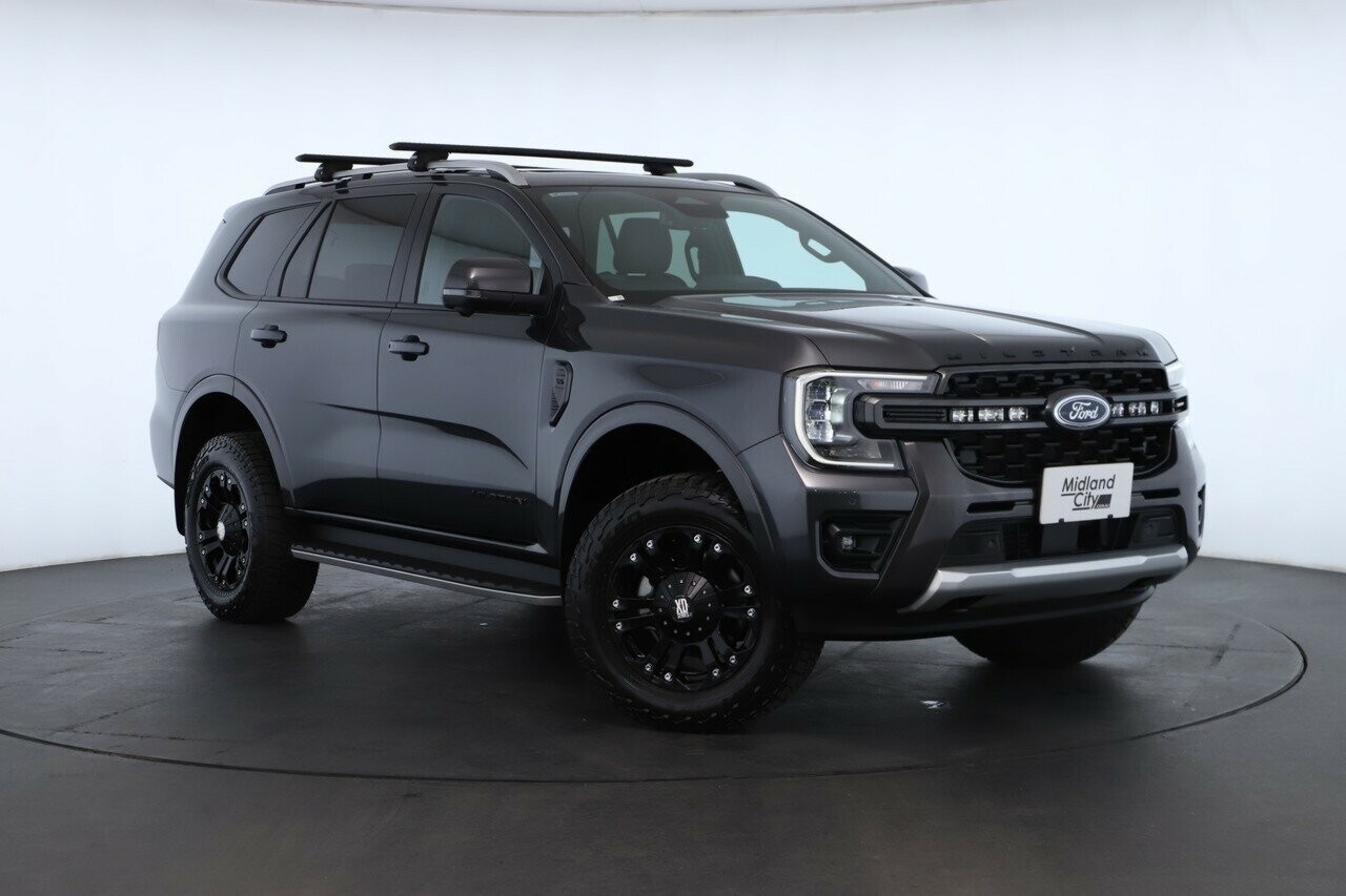 Ford Everest image 1
