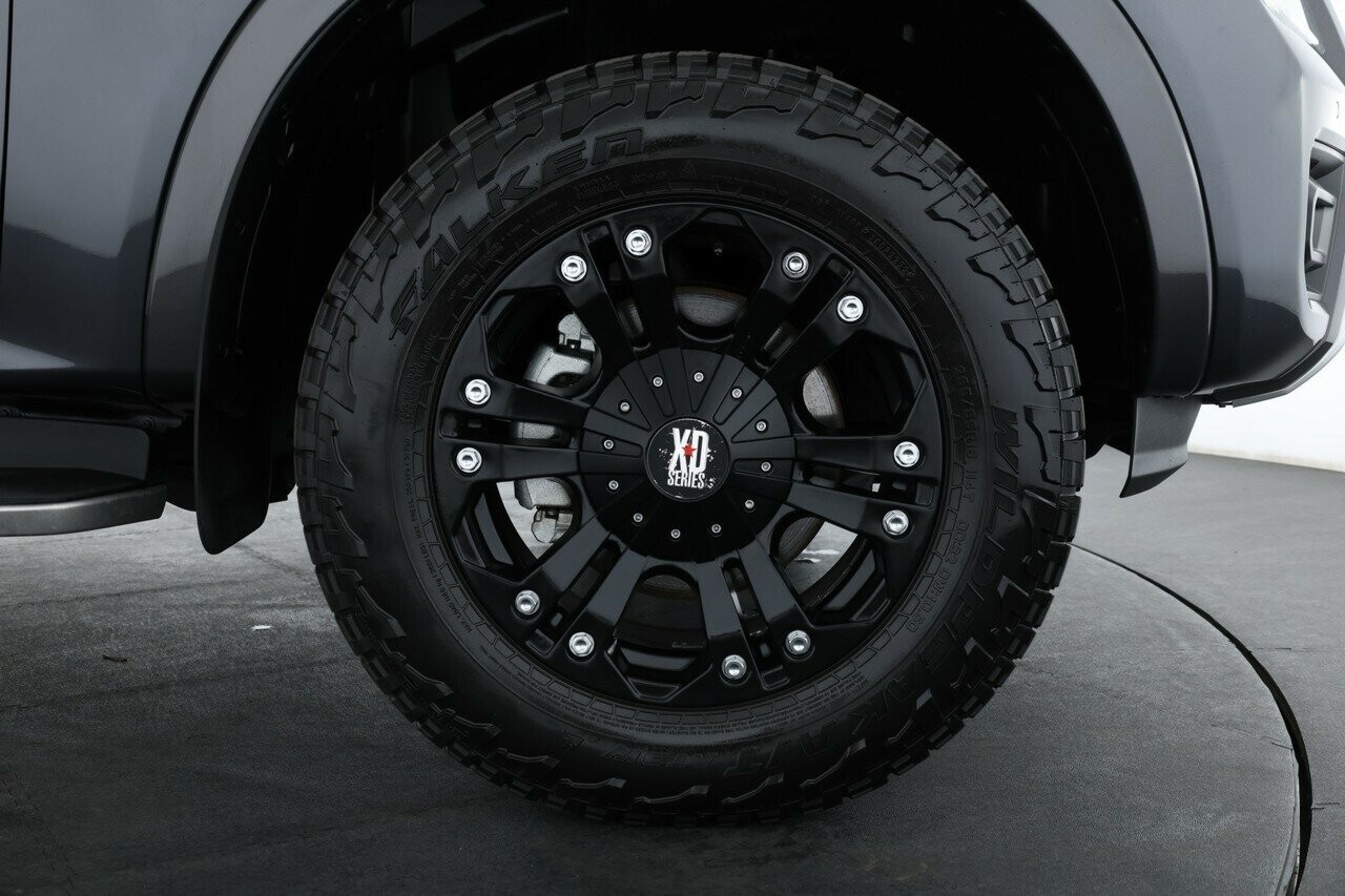 Ford Everest image 3