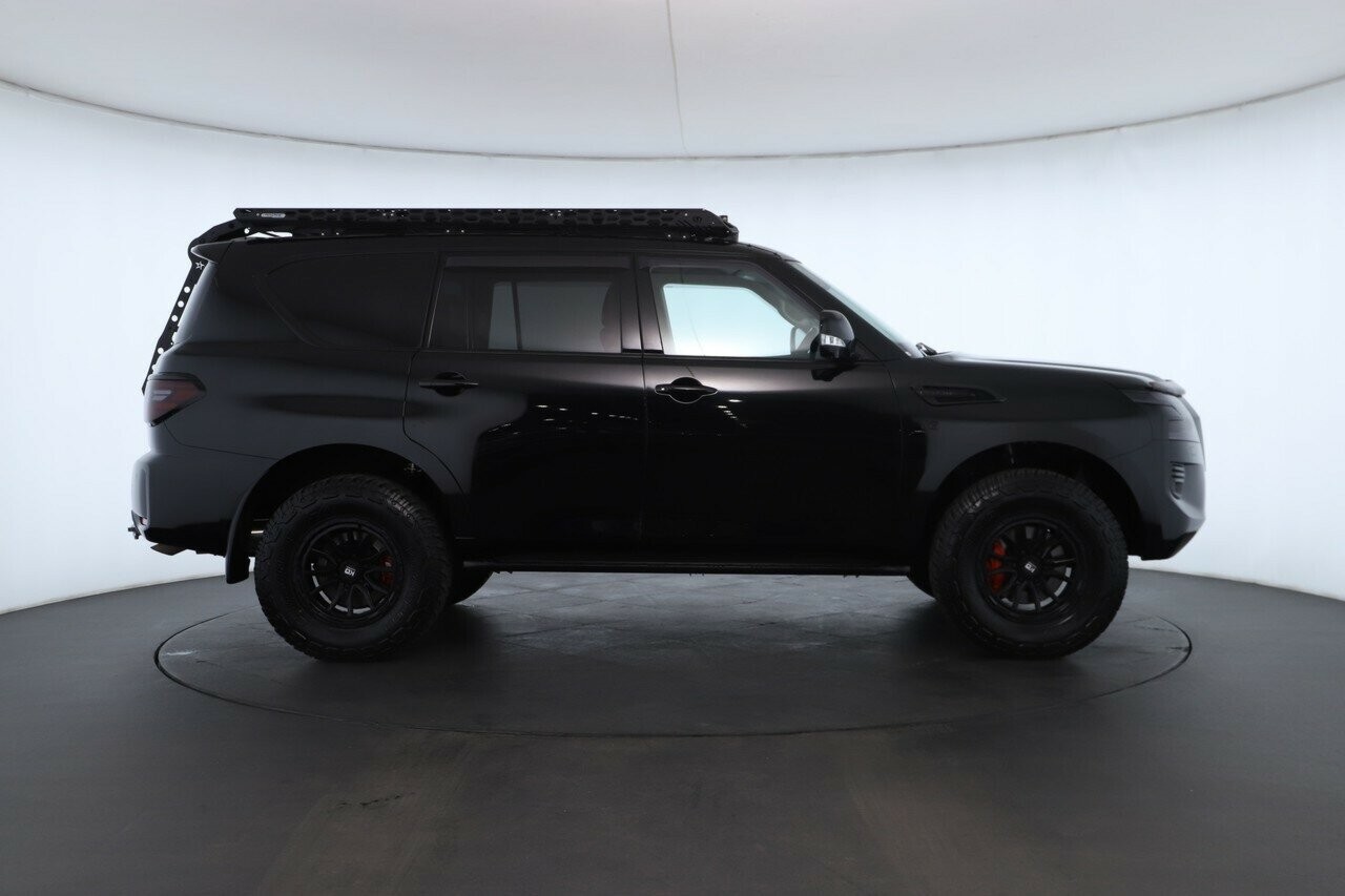 Nissan Patrol image 2