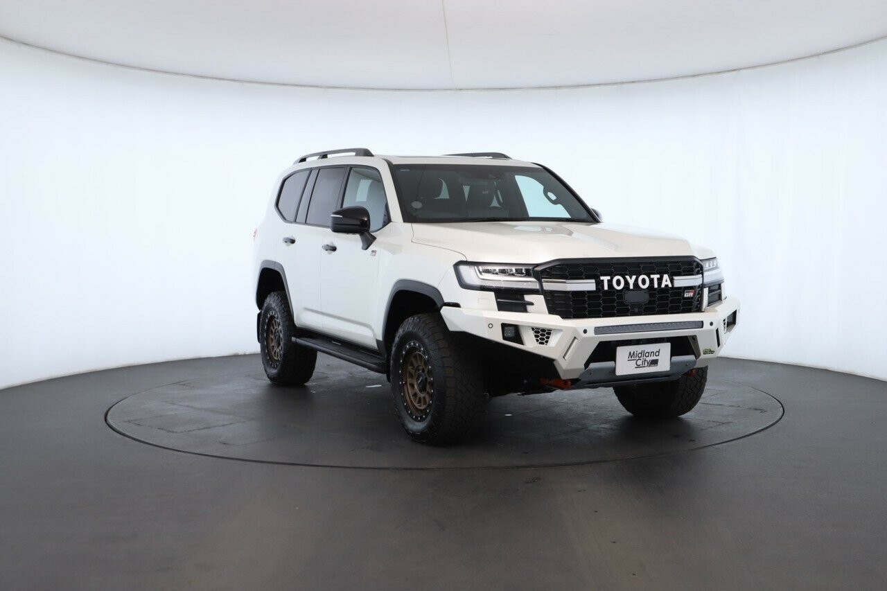 Toyota Landcruiser image 4