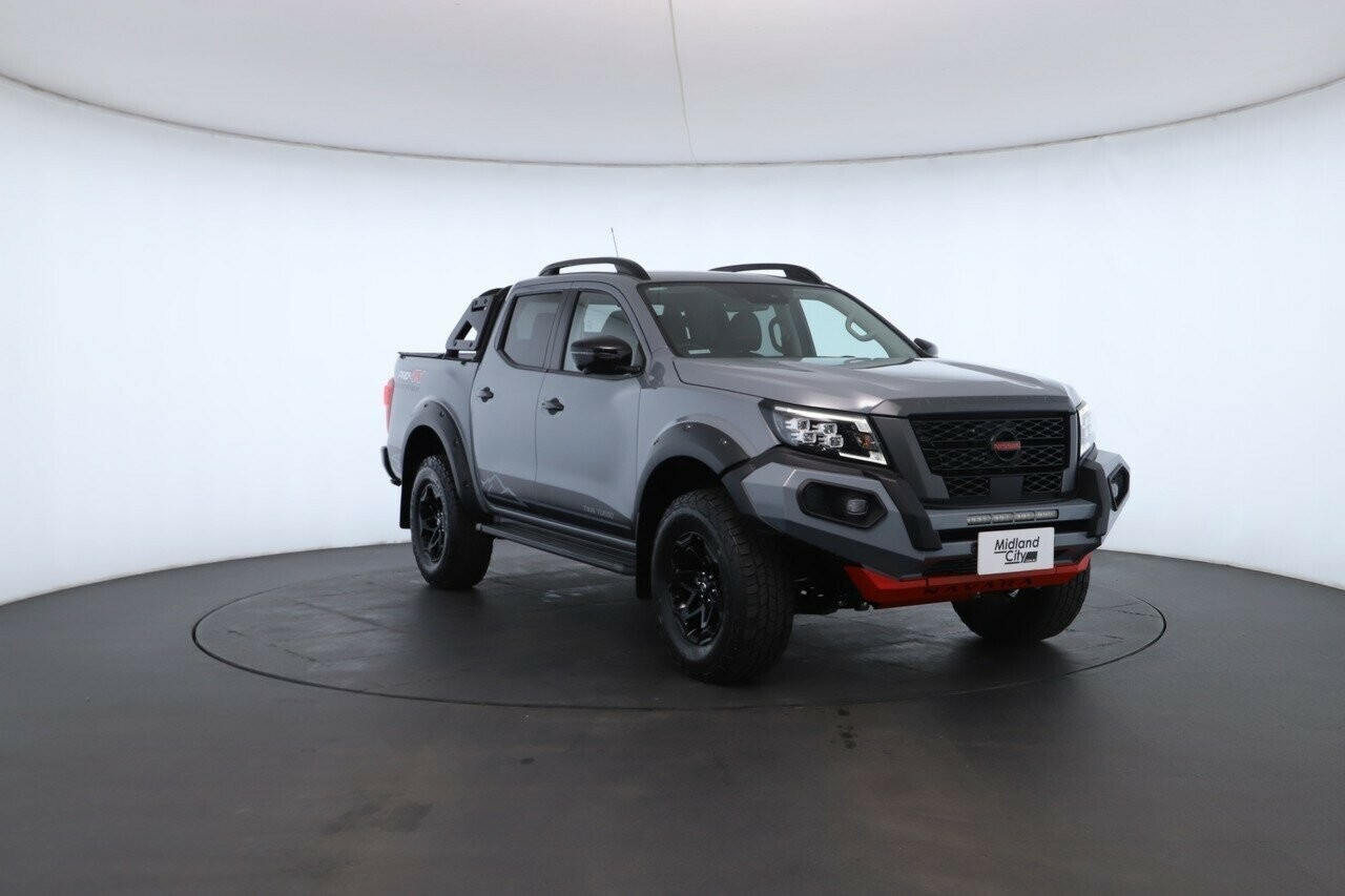 Nissan Navara image 4