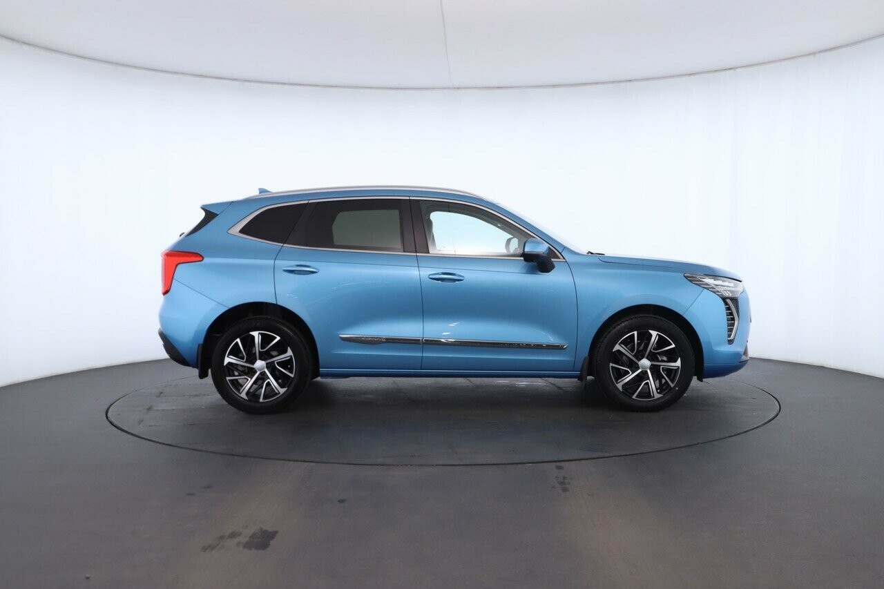 Gwm Haval Jolion image 2