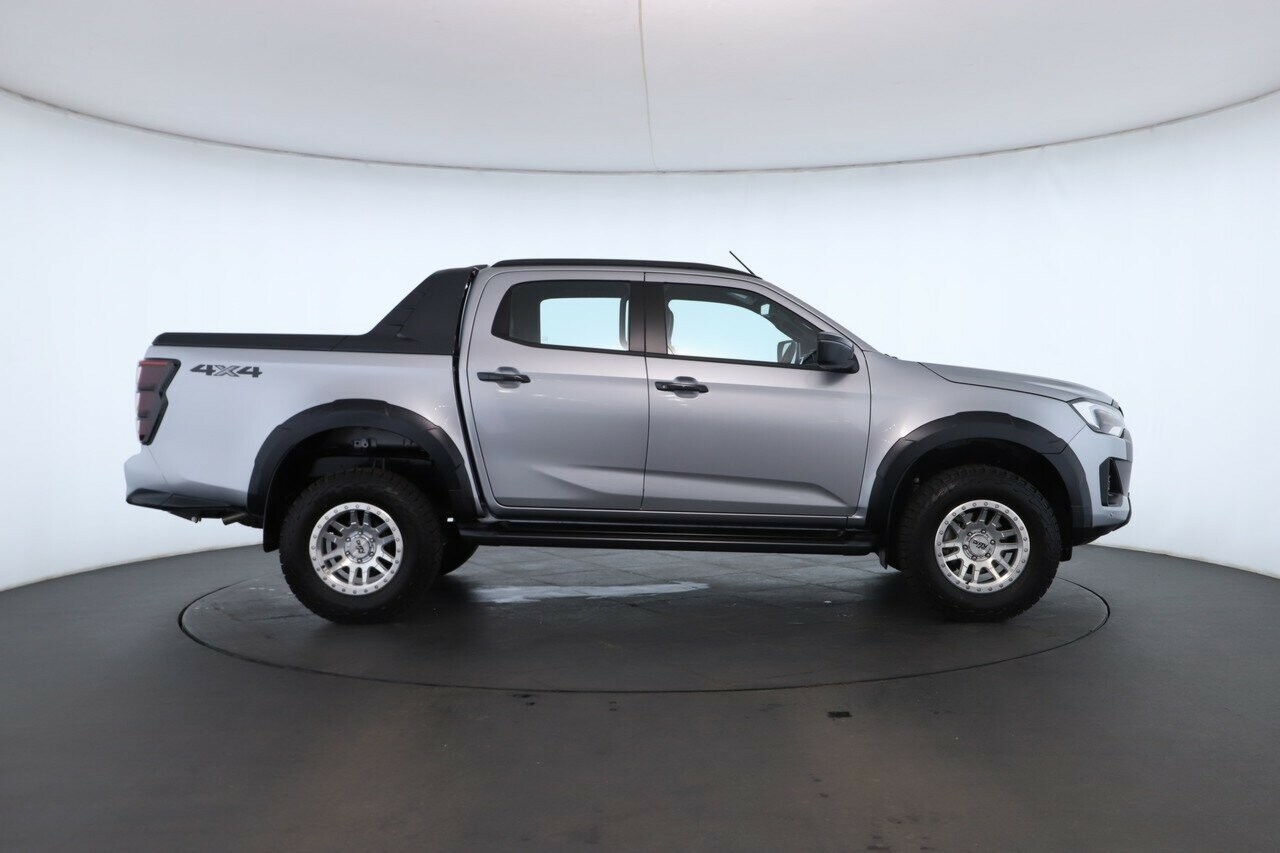 Isuzu D-max image 2