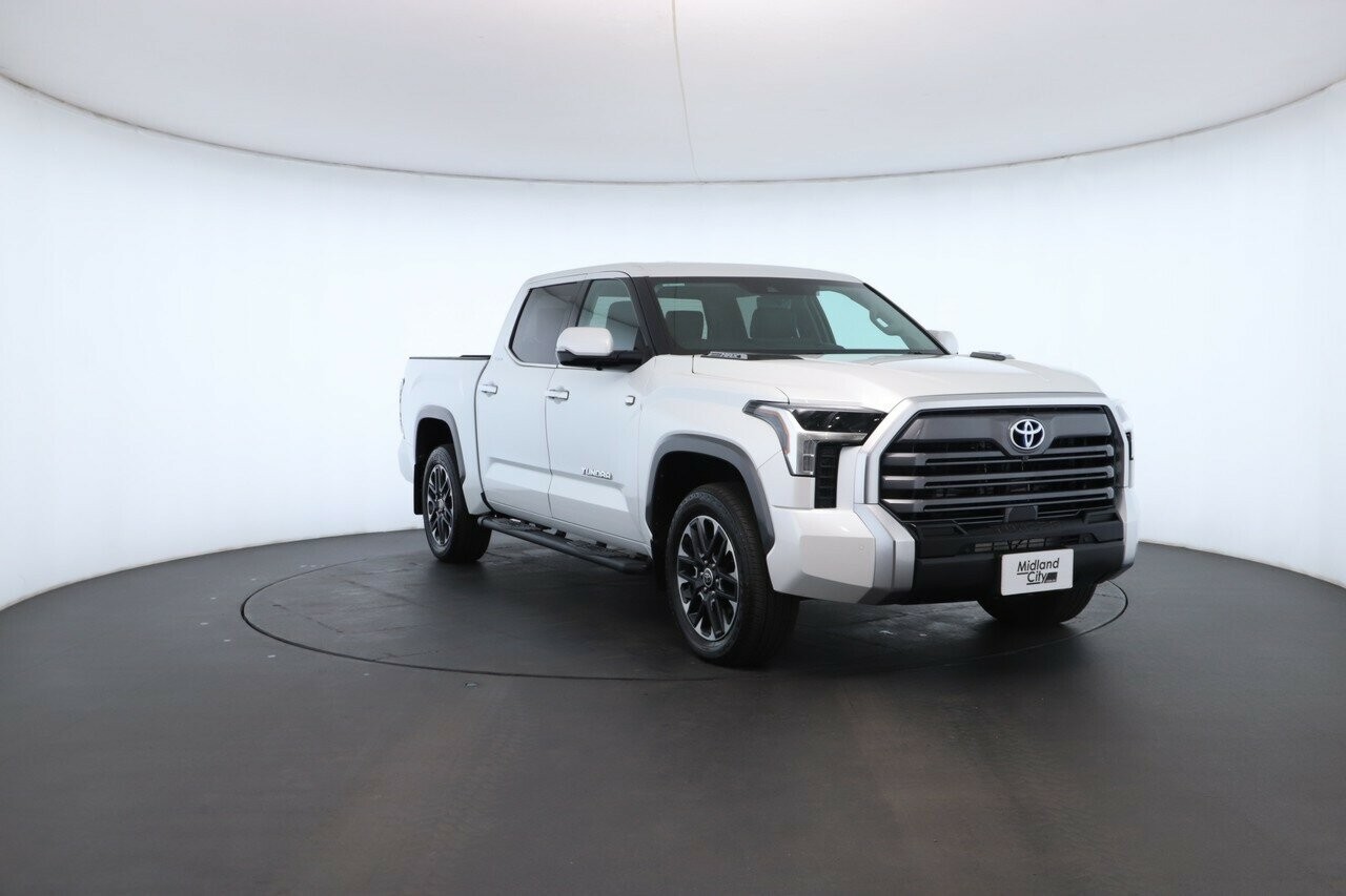 Toyota Tundra image 4