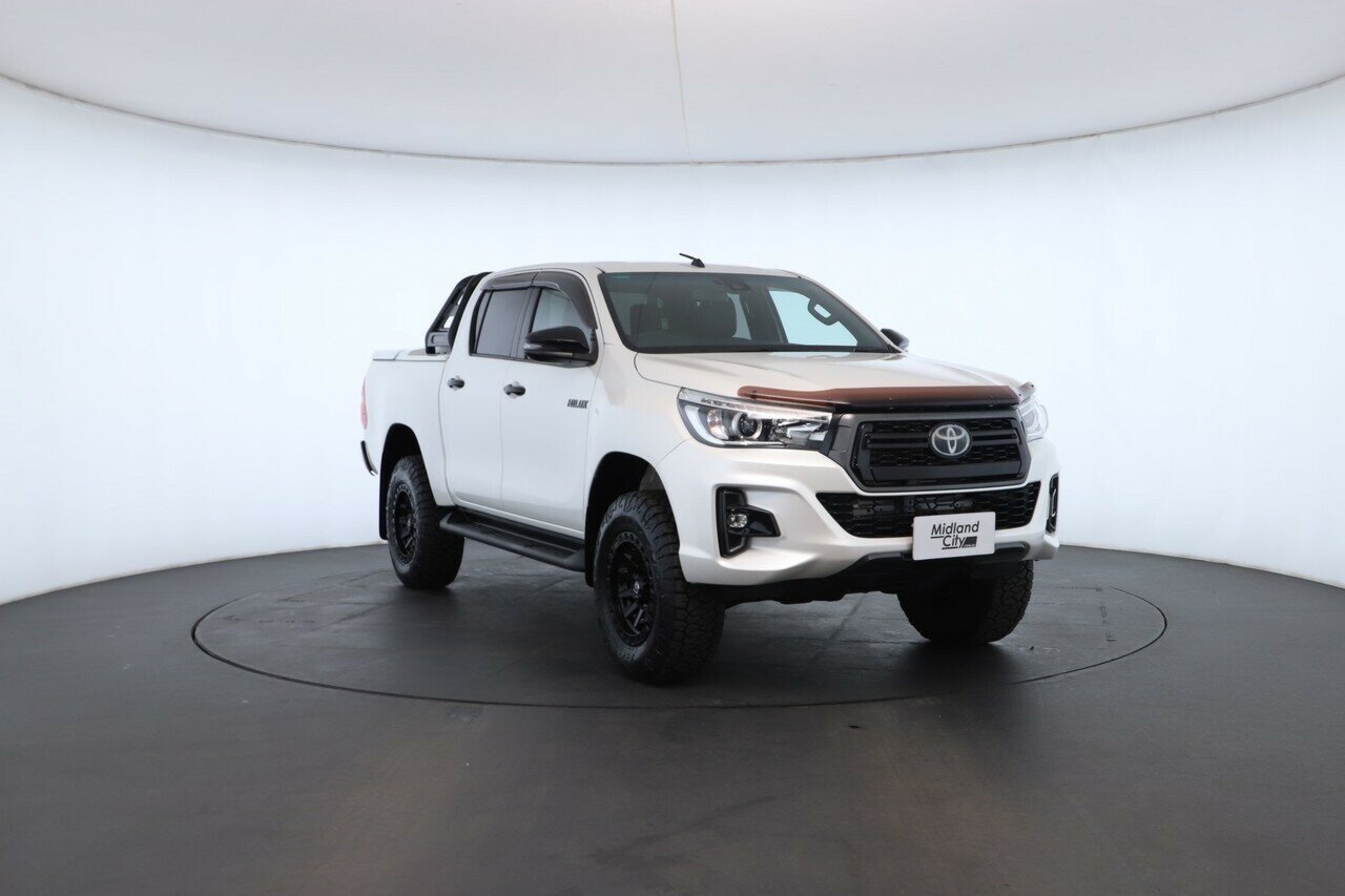 Toyota Hilux image 4