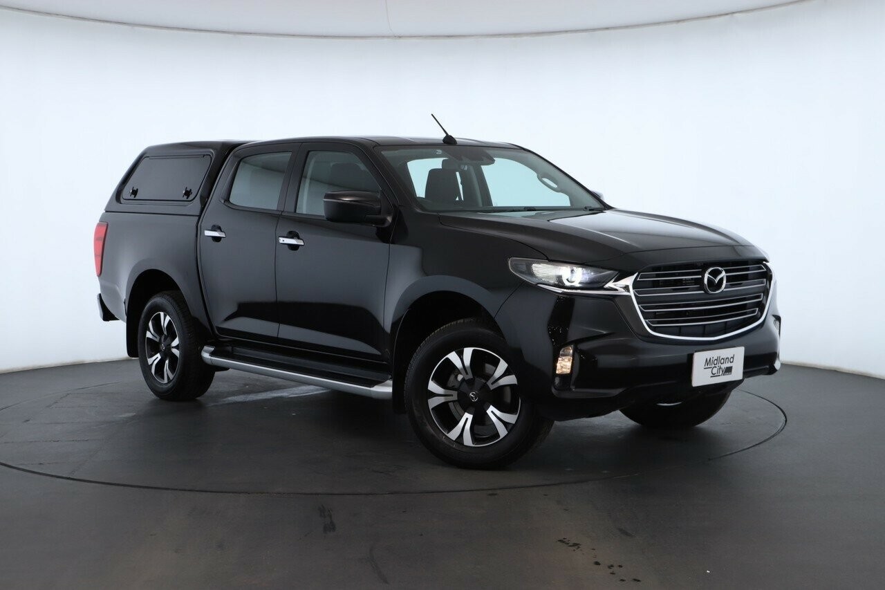 Mazda Bt-50 image 1