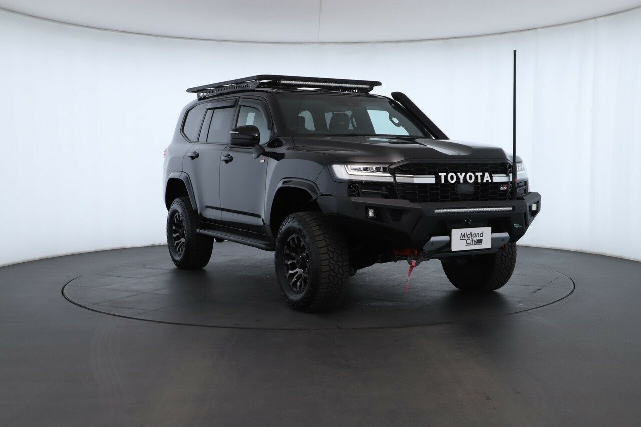 Toyota Landcruiser image 4